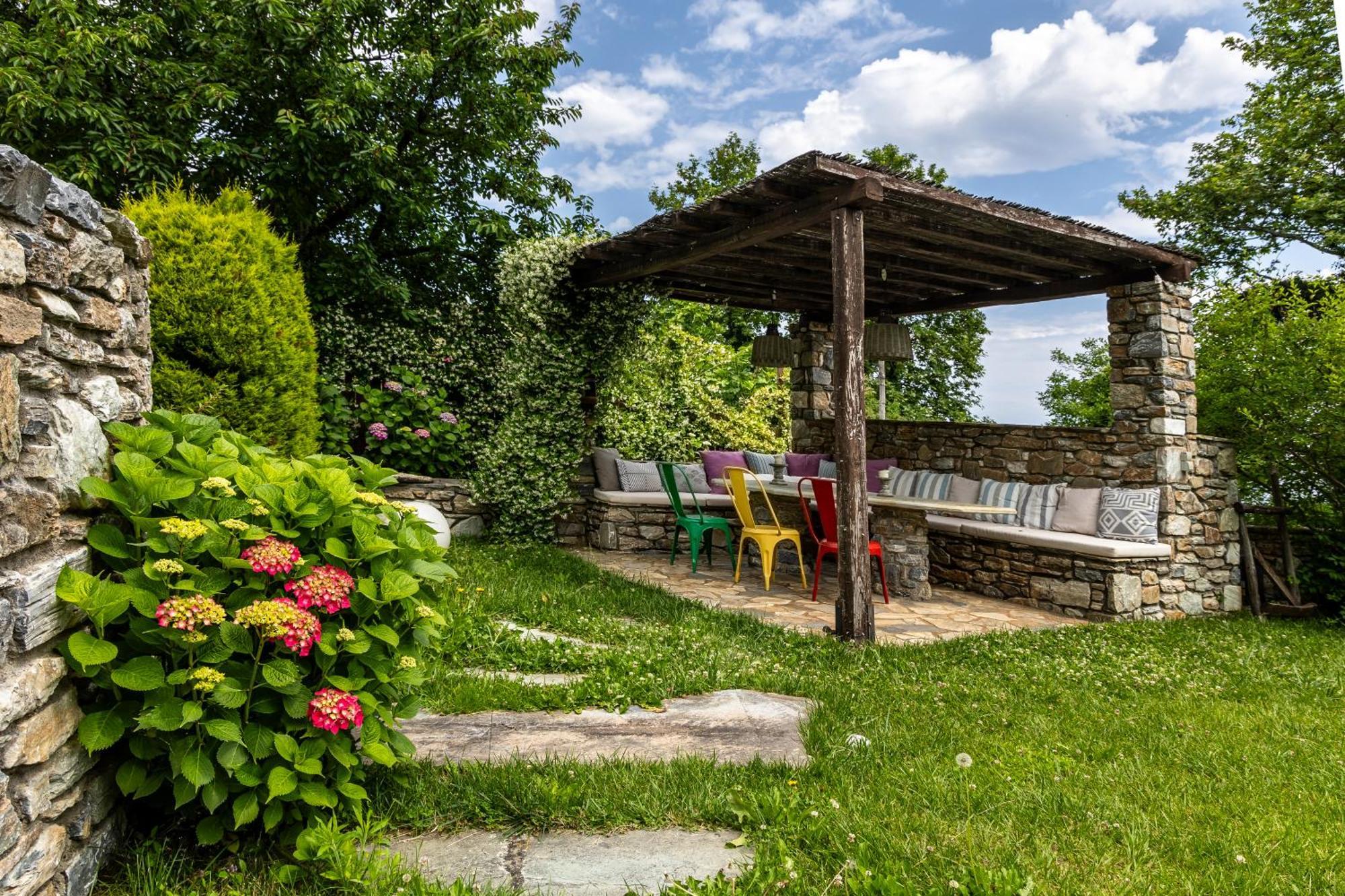 Hotel Mountain'S Secret à Mourésion Extérieur photo